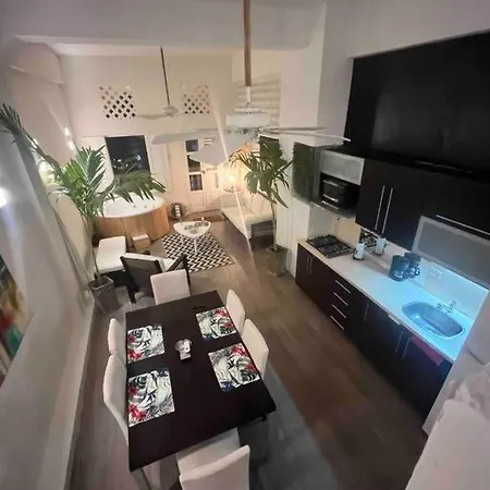Apartamento Hermoso Loft Con Jacuzzi En La Ciudad Amurallada